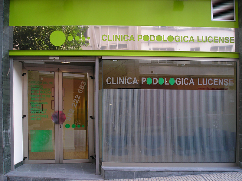 <span>Clínica Podológica Lucense</span> 